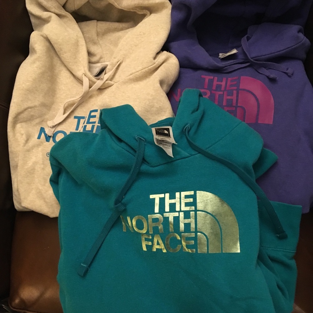 3 NorthFace hoodie bundle